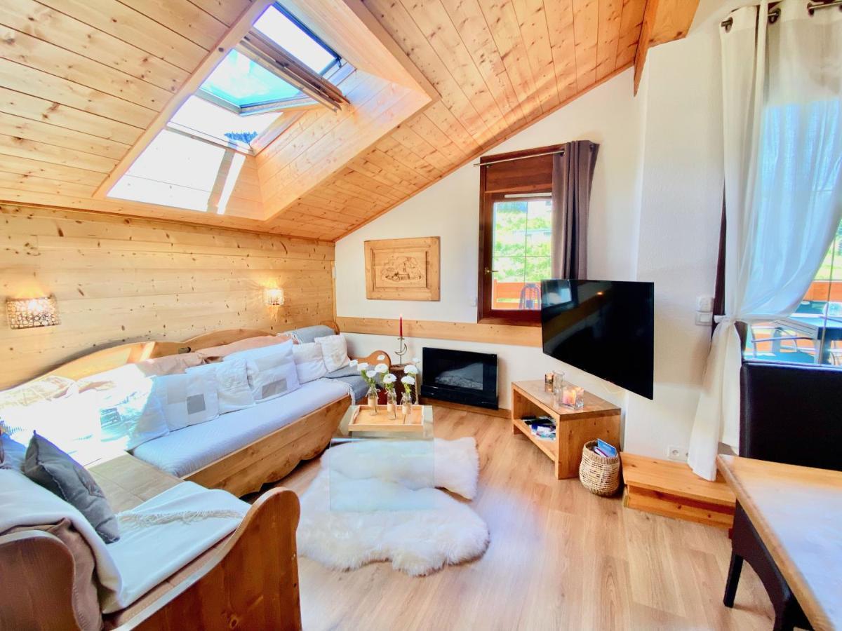 フルメAppt 3Ch, Au Pied Des Pistes A La Deco Soigneeアパートメント エクステリア 写真